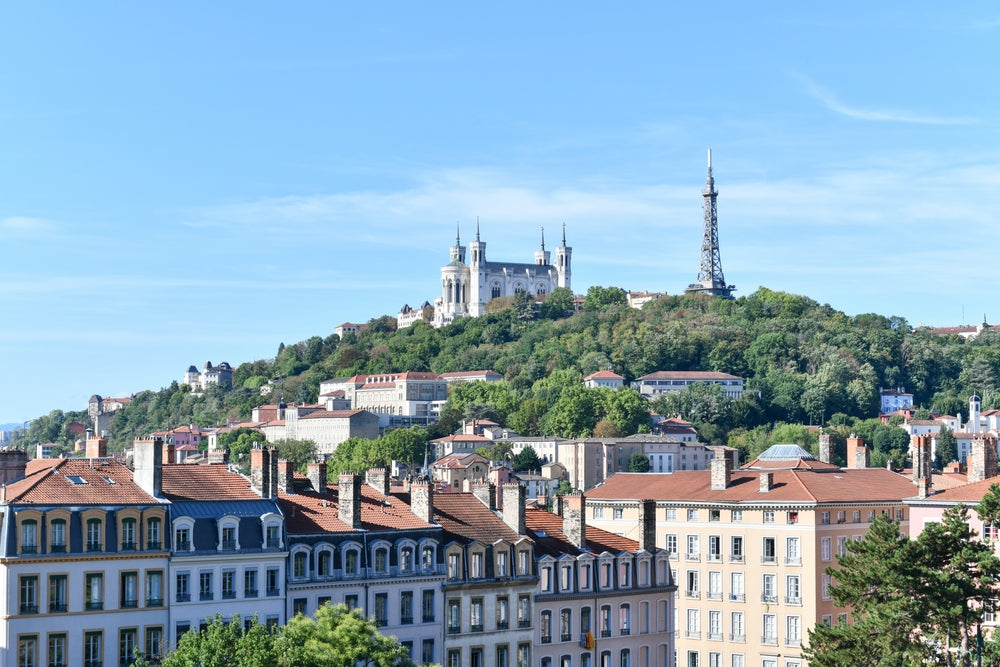Vue aérienne de Lyon et la basilique de Fourvière